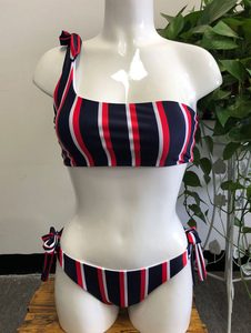 Frauen-Bikini-Badebekleidung Stripes eine Schulter schnüren sich